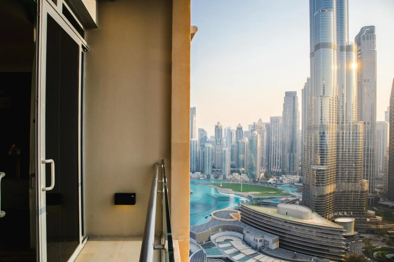 Creston Suites The Dubai Mall Residences 0*,  Ηνωμένα Αραβικά Εμιράτα